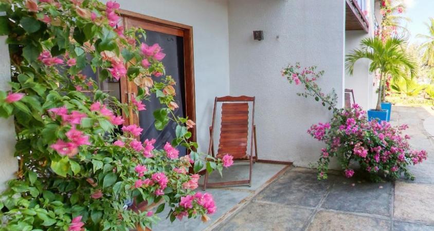 Pousada Morada Do Sol Camocim Exterior photo